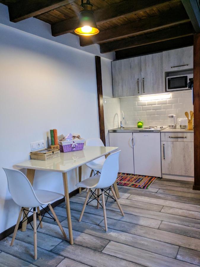 Freedom Square Studios Тбилиси Екстериор снимка